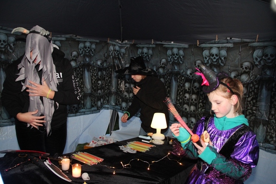 Editiepajot_liedekerke_halloweentocht_dolfijn_verslag_foto_jacky_delcour__1_