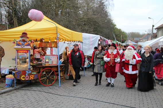 Editiepajot_ninove_kerstmarkt_pollare_foto_jacky_delcour__1_