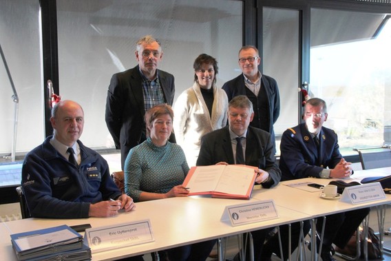 Editriepajot_liedekerke_politie_amow_tarl_foto_jacky_delcour__2_