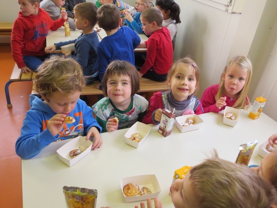 Editiepajot_liedekerke_kerstfeest_dolfijn_foto_jacky_delcour__2_