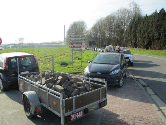 Editiepajot-ingezonden-foto-file-naar-containerpark---zaterdag-29-maart-2014
