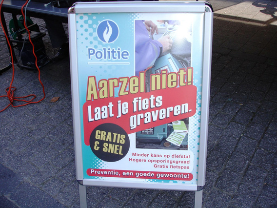 Editiepajot-ingezonden-fiets-graveren--ninove-08042014