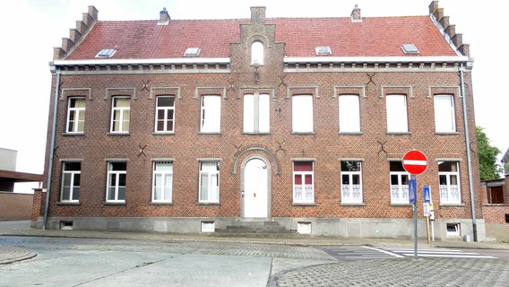 Editiepajot_pepingen_oud_gemeentehuis_heikruis