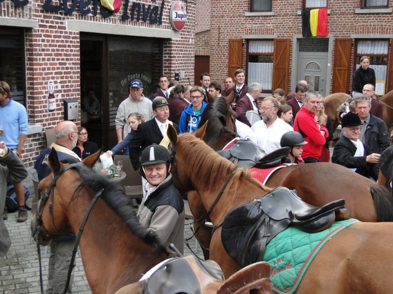 Paardenprocessie_zondag_15_juni_2014__7_