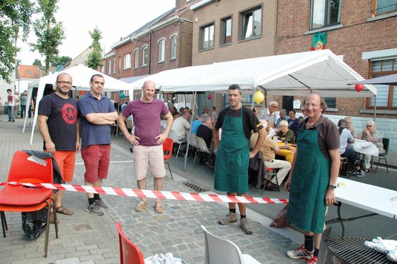 Editiepajot_beersel_straatfeest_2_foto_nand_sluys