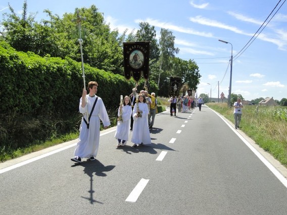 Processie_bever_jni_2014__2_