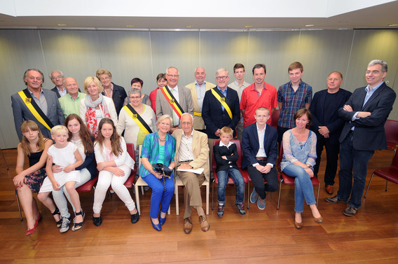 Vlezenb_goud_lacke_g_