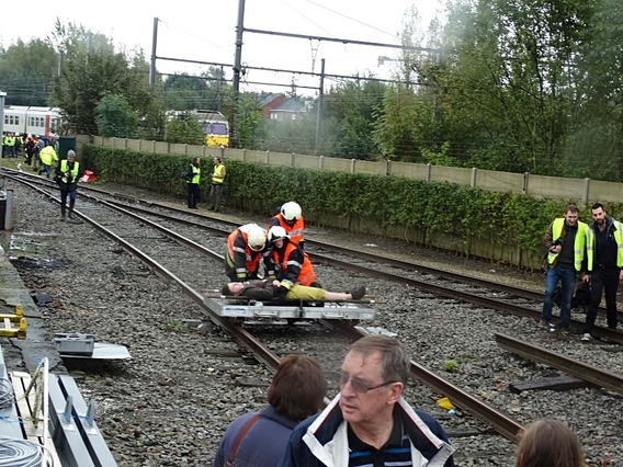 Rampoefening_infrabel-brandweer_edingen___42_