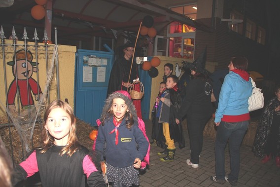 Editiepajot_jacky_delcour_halloweentocht_dol-fijn3_18102014