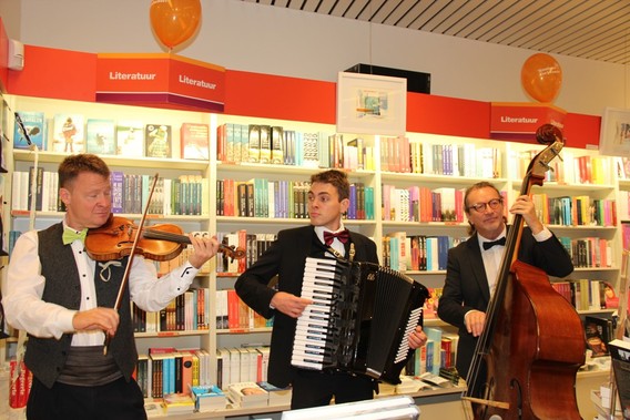 Editiepajot_2014-10-25_opendeurdagen_standaard_boekhandel_005a