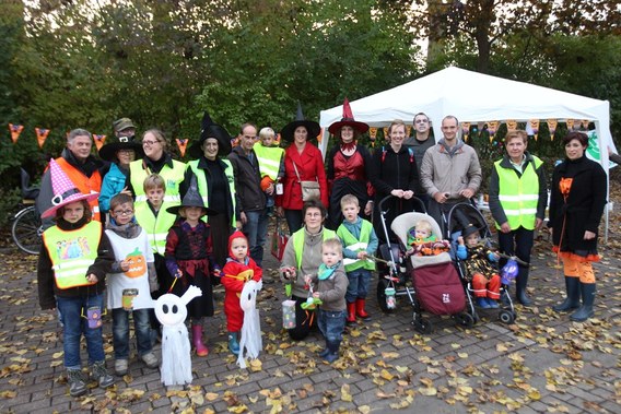 Editiepajot_jacky_delcour_2014-10-26_eerste_lampionnentocht