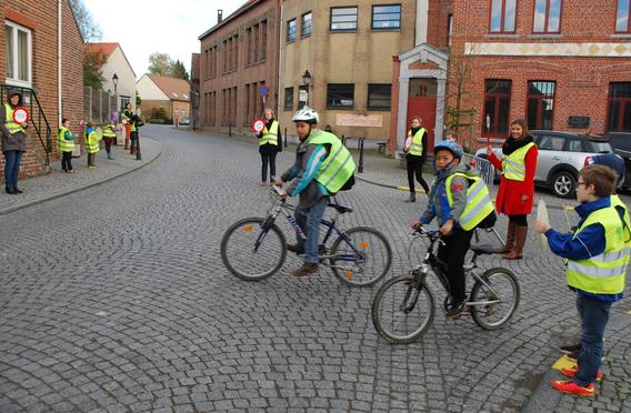 Verkeeroversteekfietsen