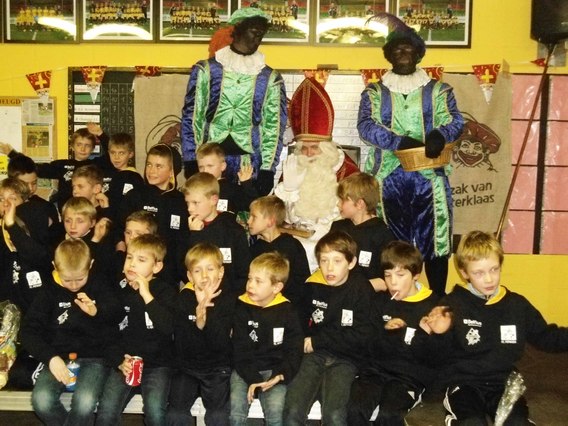 Pepingen_sint_op_bezoek