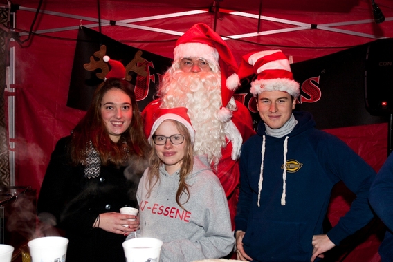 2014-12-13_derde_kerstmarkt_van_essene