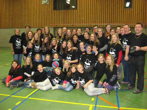 Editiepajot_bart_devill___volley_halle