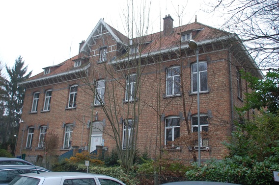 Editiepajot_bart_devill___asielcentrum_alsemberg