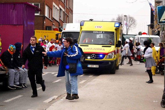 Ambulance_moest_eenmaal_uitrukken_foto_devogeleer