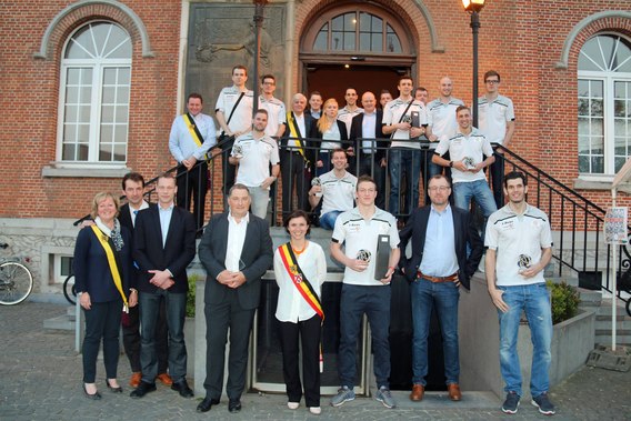 Editiepajot_lennik_huldiging