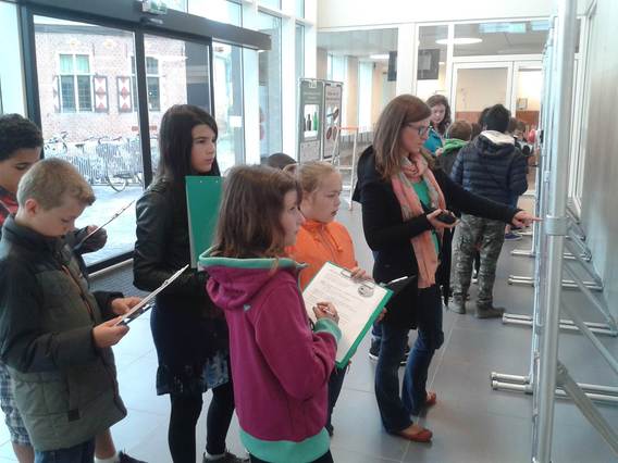 Tentoonstellig_bezoek_klas5