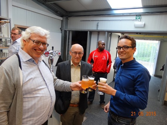 Eerste_steen_school_akrenbos_2015__30_