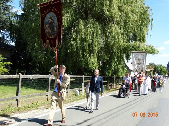 Sacramentsprocessie_bever_2015_gdg__2_