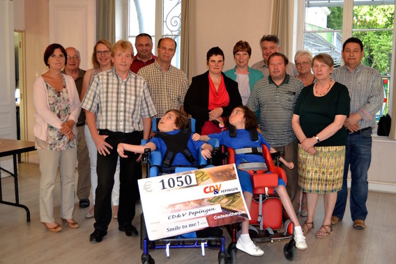 Editiepajot_emile_devogleer_1050_euro_voor_vzw_smile_to_me_18062015