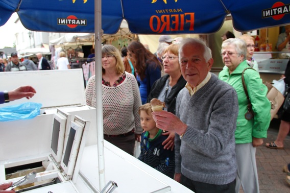2015-06-20_achttiende_feestmarkt__19_a
