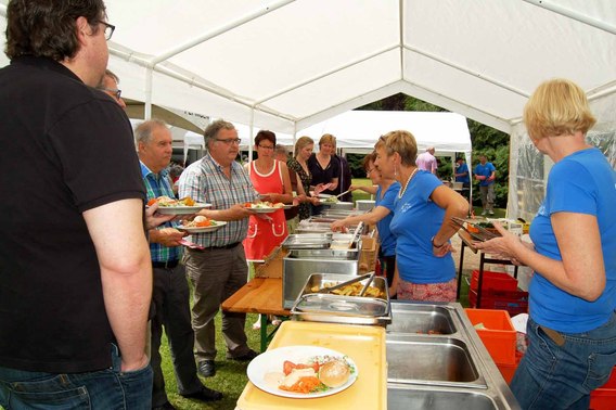 Editiepajot_heikruis_feest_1_foto_devogeleer