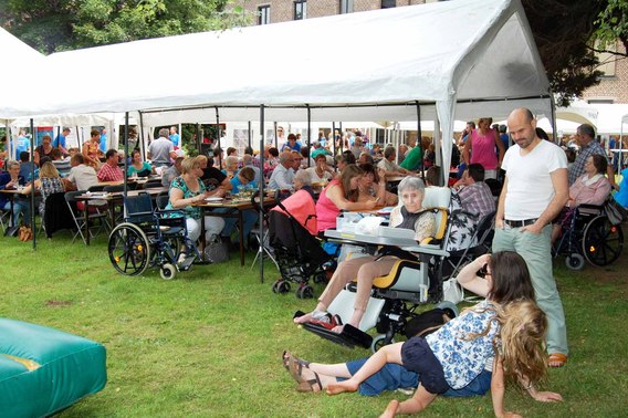 Editiepajot_heikruis_feest_2_foto_devogeleer