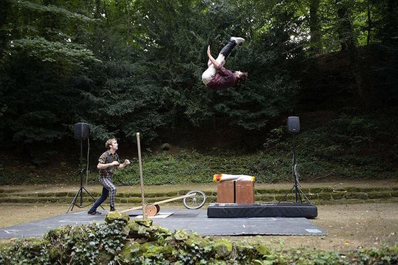 Editiepajot_jacky_delcour_donderdagen_trekken_door_stadspark_2015-08-06_ninove_2a