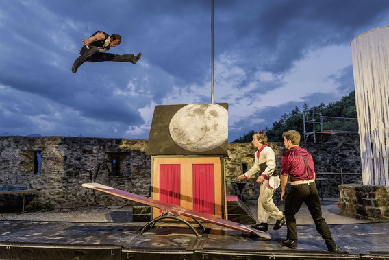Editiepajot_ingezonden_acrobarouf_scratch_copyright-danielammann_26