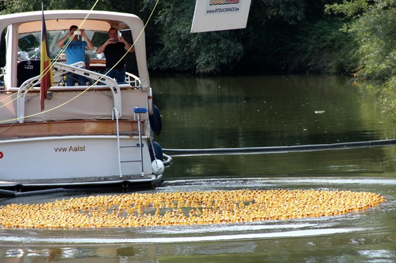2015-09-20_duck_race___28_a