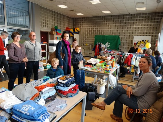 2dehandsbeurs_gezinsbond_2015__3_