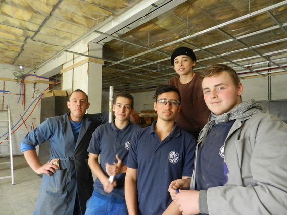 Editiepajot_jimmy_godaert_leerlingen____houtbewerking____geven_les-_en_praktijklokalen_grote_facelift