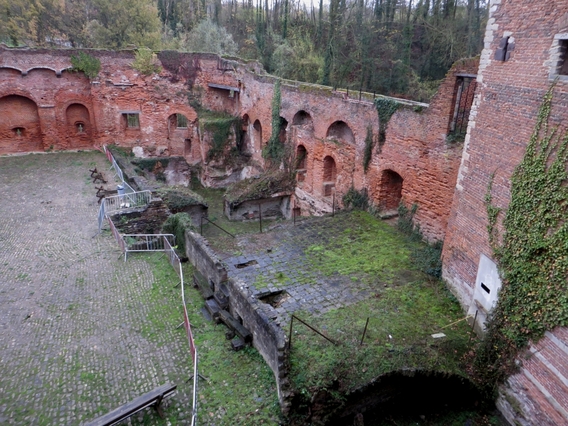 2015-11-23_pasar_kasteel_van_beersel__31_a
