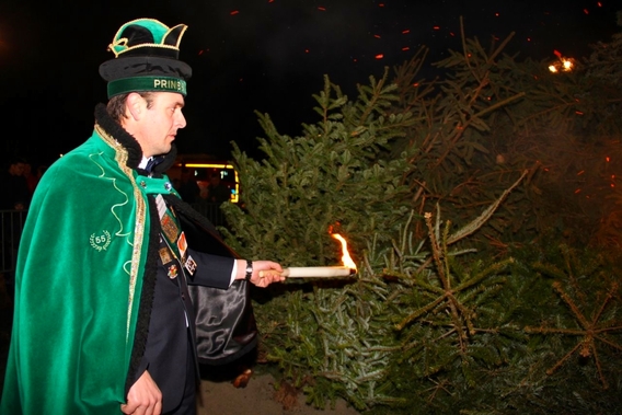 2016-01-09_kerstboomverbranding___ijsberenclub___1_a
