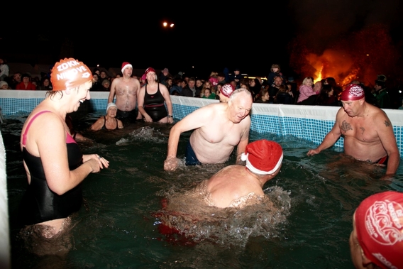2016-01-09_kerstboomverbranding___ijsberenclub___5_a