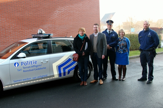 2016-01-21_interventievoertuig_voor_politie__21_a