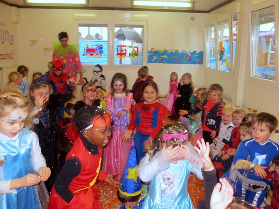 2016-02-05_carnaval_kleuterschool_dol-fijn__3_a