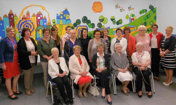 Editiepajot_jimmy_godaert_inner_wheel_ninove-geraardsbergen_op_bezoek_in_bubao_de_drempel