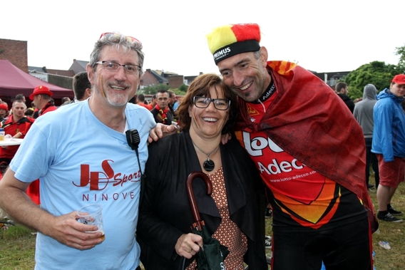 2016-06-19_de_wedstrijd_op_groot_scherm__5_a