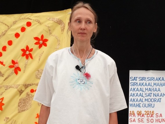 Internationale_yogadag_edingen_2016__8_