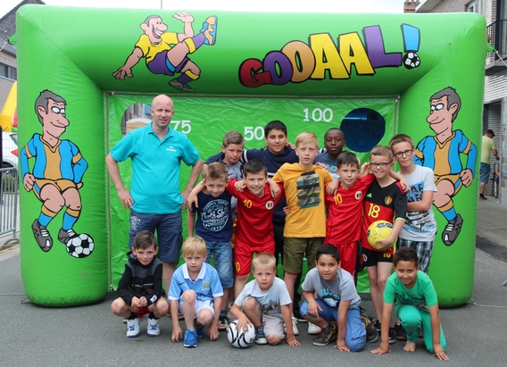 2016-06-25_zevende_buurtfeest_bombardon__1_a