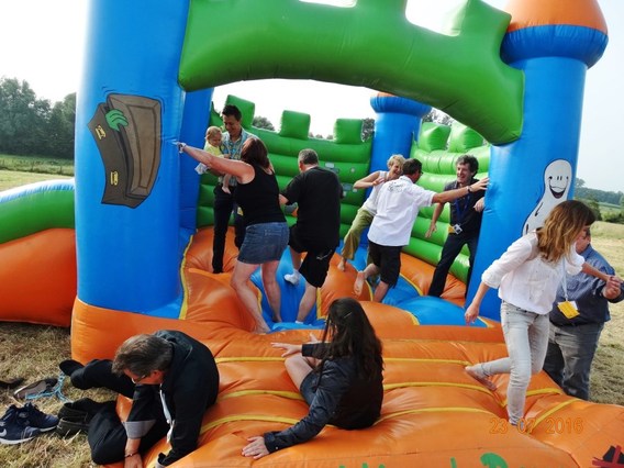 Buurtfeest_bloemendel_2016__2_