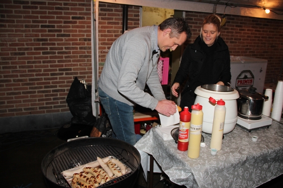 2015-12-12_knipoog_derde_kerstmarkt__13_a