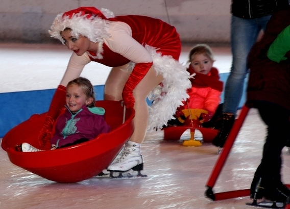 2015-12-23_christmas_on_ice_kerstival_bloso_ijshal__7_b