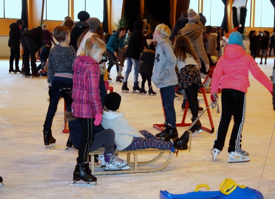 2016-28-12__2de__kerstival_on_ice___18_a