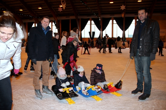 2016-28-12__2de__kerstival_on_ice___56_a
