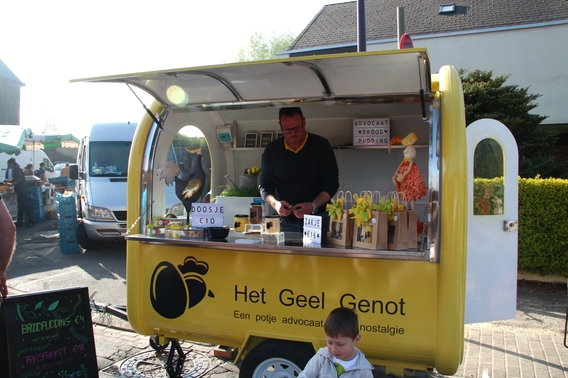 2017-04-09_den_bos_feest__rommelmarkt__36_a