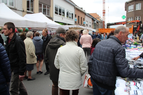 2017-05-01_35_ste_braderie__rechteroever__27_a